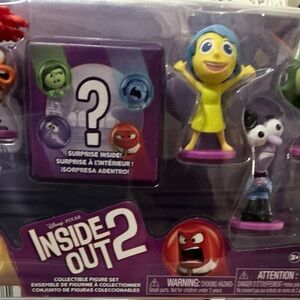Disney Pixar "Inside Out 2"  NIB 6 Character Figurine Set with 1 Surprise Inside